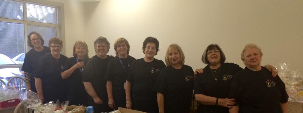 RMHMonash's tweet photo. Volunteering is rewarding and a great way to meet new friends #givehappylivehappy http://t.co/uaGOa58kxp