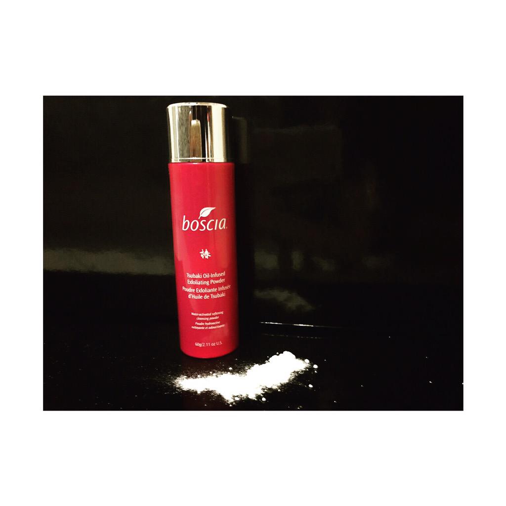 TamayoJose13's tweet photo. Exfoliating powder with #tsubakioil on my blog link under bio by #boscia #skincare #beauty #Japanesesecret http://t.co/ilNWIIDfE5