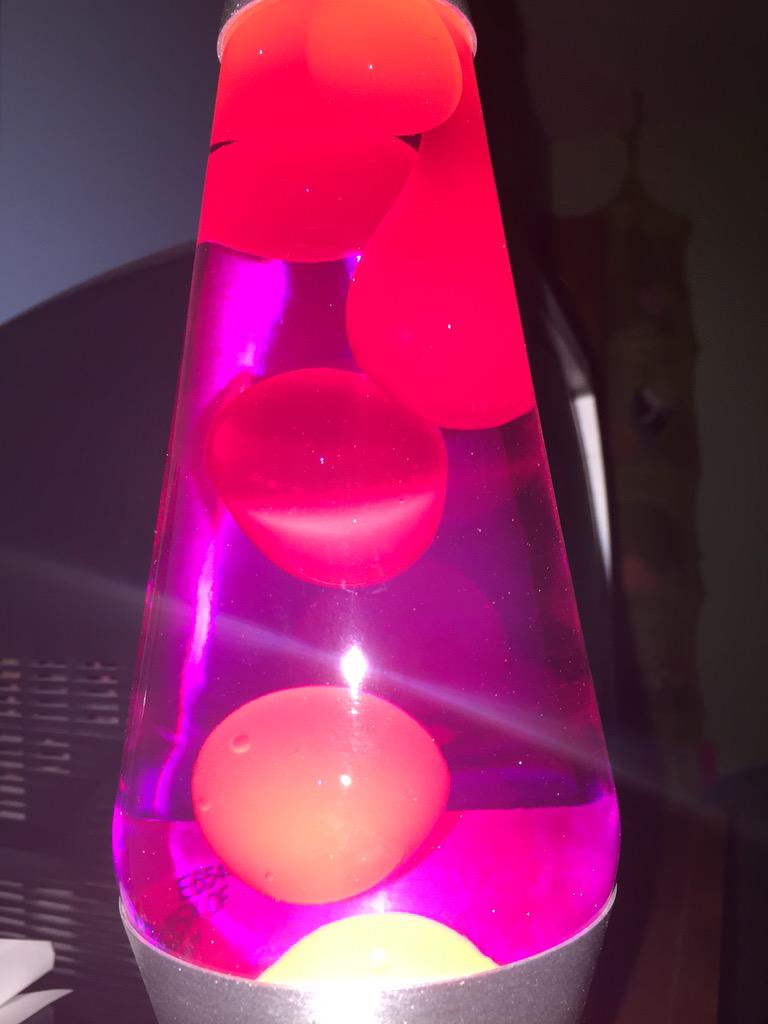 shanbracey's tweet photo. Alright John is my fave person rn for this new lava lamp. #waytogodaddio #urhip http://t.co/KFpj2sCAd0