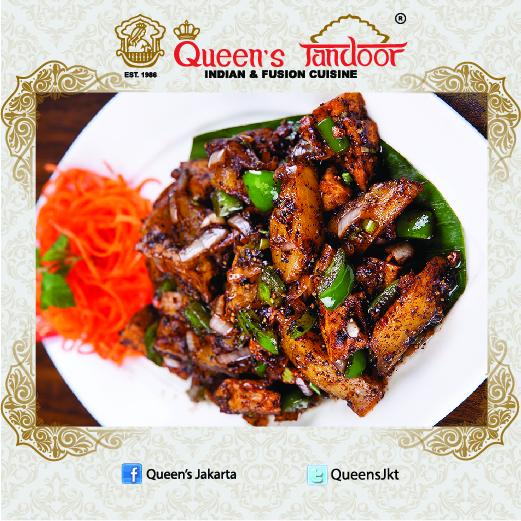 A delicious taste from tofu and potato poured with black pepper sauce is a good choice for your dinner.