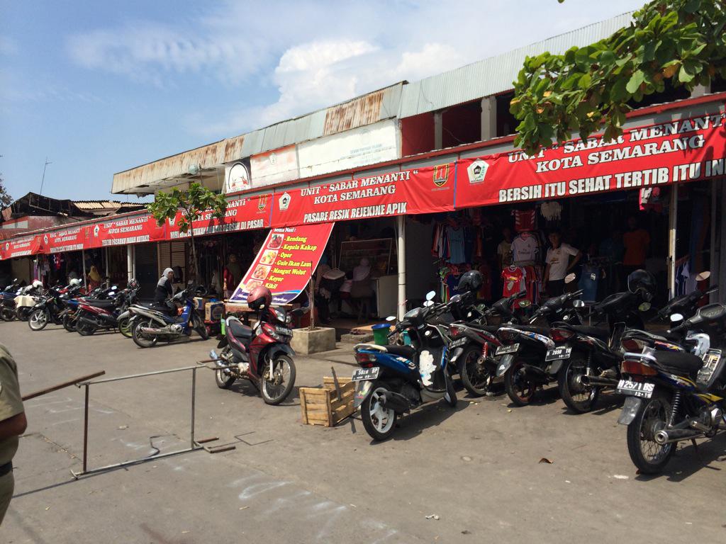 Pasar johar Siang ini