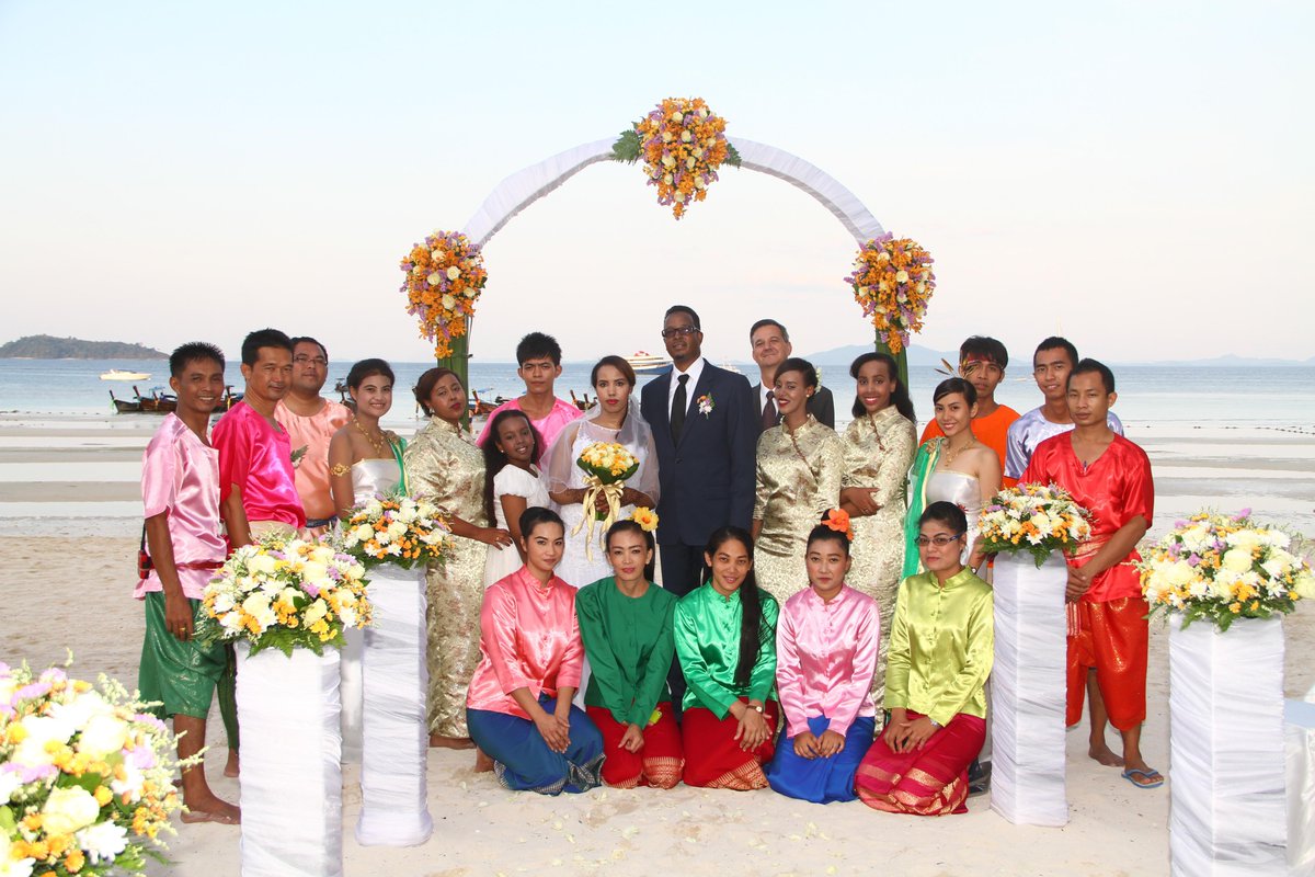 First Somalian couple wedding <a href="/ZeavolaResort/">Zeavola Resort </a>