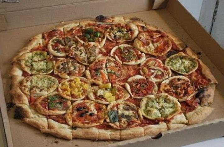 MrMaxinne's tweet photo. @ranzkyle we will finish this pizza with lily collins
#welovepizza
#ilovepizza
#iloveranzkyle http://t.co/SopAZuTovY