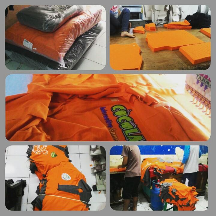 Jasa Konveksi Seragam Kwalitas Premium.."Make your Moments Different with us" Text/WA: 082127055900