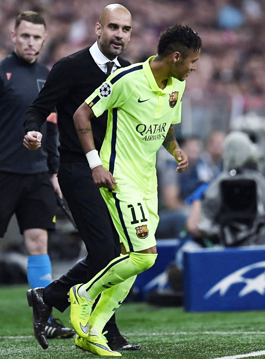 CulesIndonesia's tweet photo. Pep Guardiola dan Neymar http://t.co/6dpcObNjvx