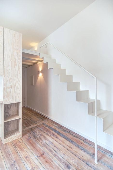 dezeen's tweet photo. Reader comment: "Those stairs are dangerous" http://t.co/fPmndtS7zr http://t.co/joOOc44A5U