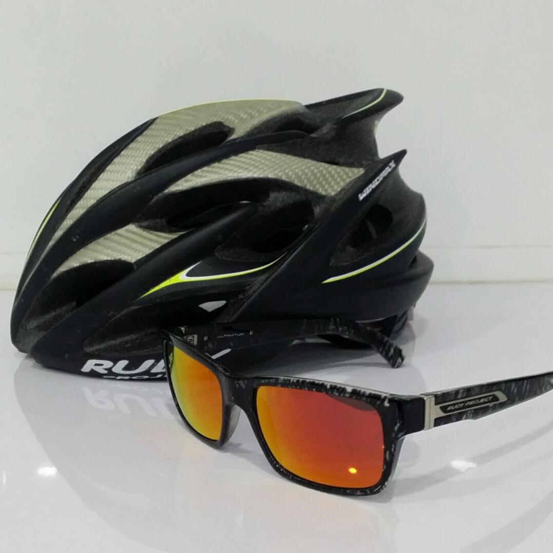 yeongwaimun's tweet image. Bcos riding with sports sunnies is so yesterday @RudyProject1985  #rudyprojectsg #lifestyle #ultimatum #custom