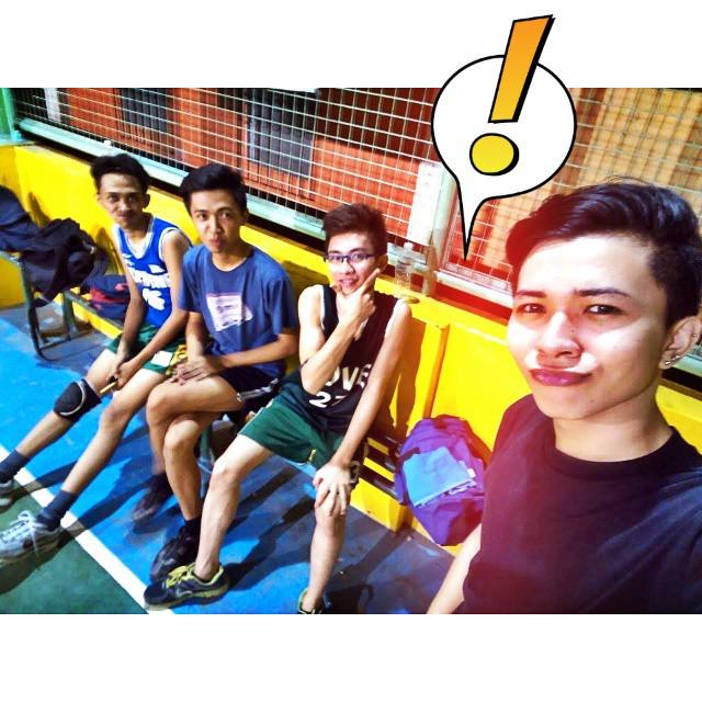 KeeletJudeT's tweet photo. Play hard or go home. #Volleybash 💢👊 http://t.co/U9mlAvgjE1