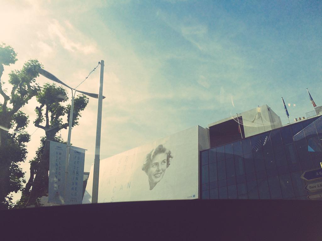 smritikiran's tweet photo. #Cannes2015 #DrivingIn #CannesFilmFestival @Mumbaifilmfest @FilmCompanion http://t.co/nc5a9BpZfz