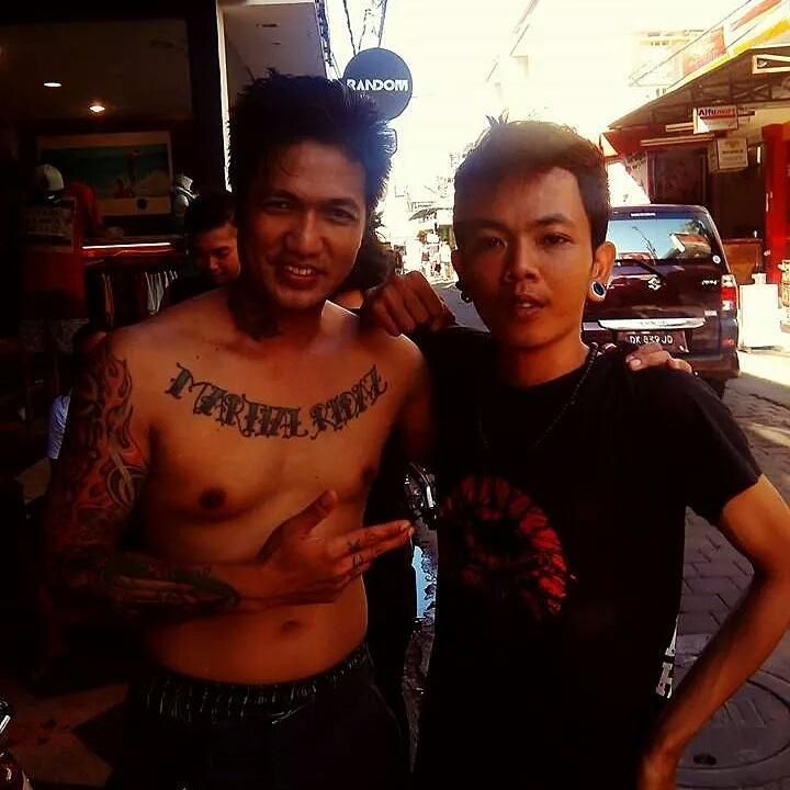 Broy Crosoft tweet media