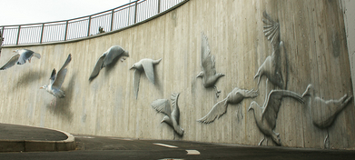 Grolschza's tweet photo. Ethereal bird murals adorn the streets of Riccione: http://t.co/3Rmm87gEBf #ChooseInteresting http://t.co/v9PKi1xgee