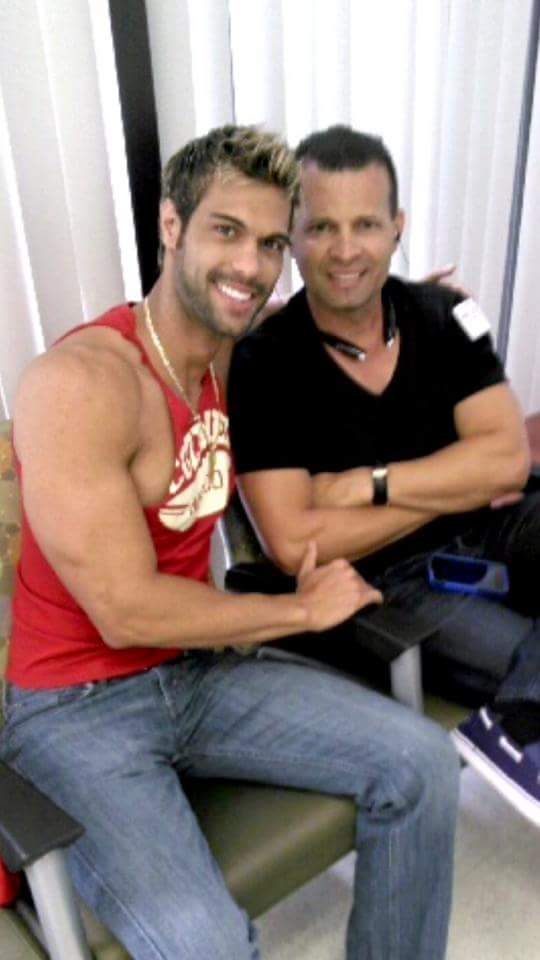 dannynovafans's tweet photo. #dannynova y su Padre http://t.co/rf06hocIYq