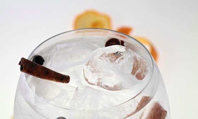 Gintleman's tweet photo. Aquí tienen el desenlace sobre el estado actual del gintonic. Última parte. Siguen molando?:
http://t.co/4RbDOtISi0 http://t.co/CJOmGTRtBp