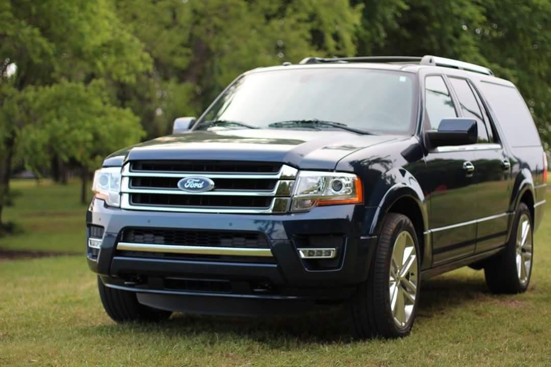 iamdeemoore's tweet image. Who knew? #FordSync Technology will retrieve text messages and read them to you @fordbecky  m.ford.com/technology/syn…