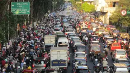 Harris_8m's tweet photo. perlu rekayasa lalu lintas RT @infosurabaya: Solusi Mengatasi Kemacetan di Kota Surabaya http://t.co/Y7wPQd8X2O http://t.co/ts5nVmUYYj