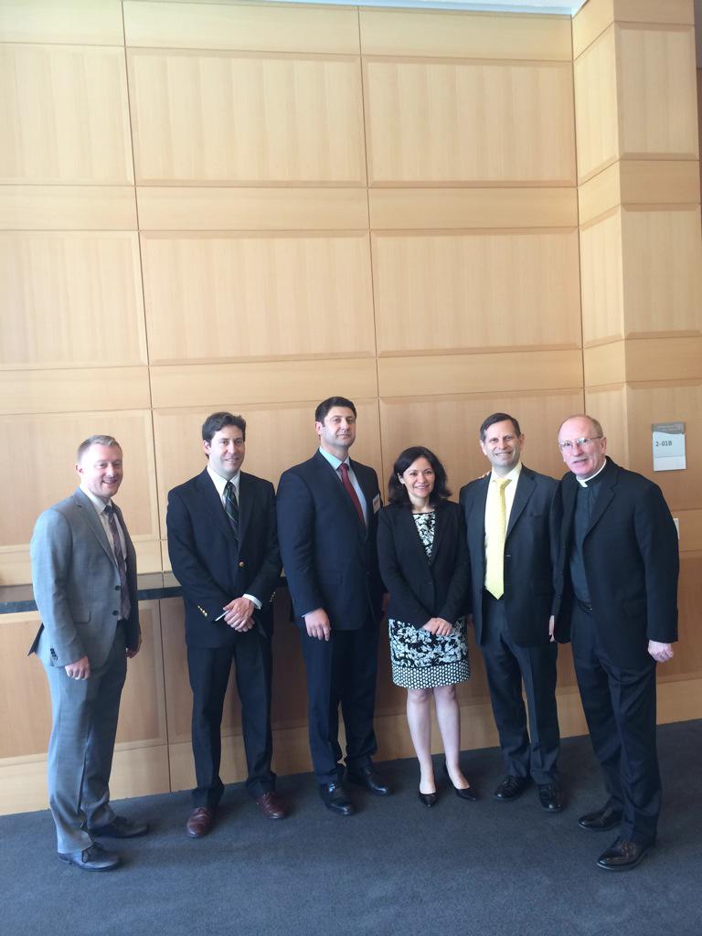 FordhamCLIP's tweet photo. Ready to start! #solvingprivacy @jreidenberg @EdithRamirezFTC @FordhamLawNYC http://t.co/gvhfnKYZaN
