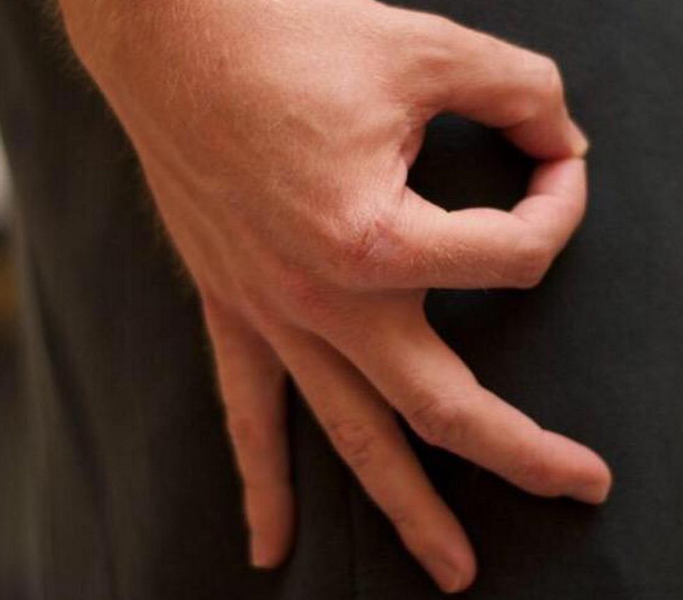 MensHumor's tweet photo. Cop: License and Registration, please.

Me: Yea let me just get it out of my pocket. http://t.co/r6xCw91YeY