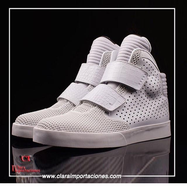 aquilescorrea1's tweet photo. Que les parecen estas #flystepper2k3 en blanco? Buscalos en VillaCon, @claraimportacionesh… http://t.co/y60hHIaosS http://t.co/01VydvqHeX