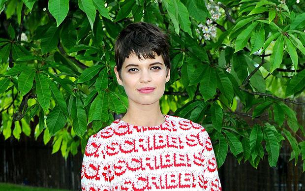 LondonStylists's tweet photo. Pixie Geldof on travel &amp; embracing new style at London Fashion Week http://t.co/f1TcpeWWoc http://t.co/5v2AFCEAI7