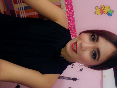 EsthyGella's tweet photo. Mememememememe http://t.co/J8lEyZUtPY