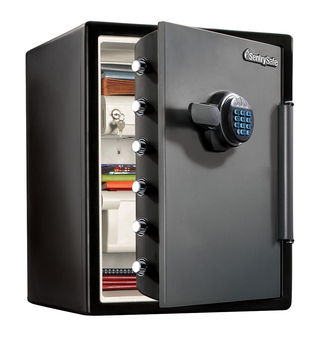 Sentry's SFW205FYC offers fire and water protection for those important documents: allsafes.ie/store/Sentry_S…