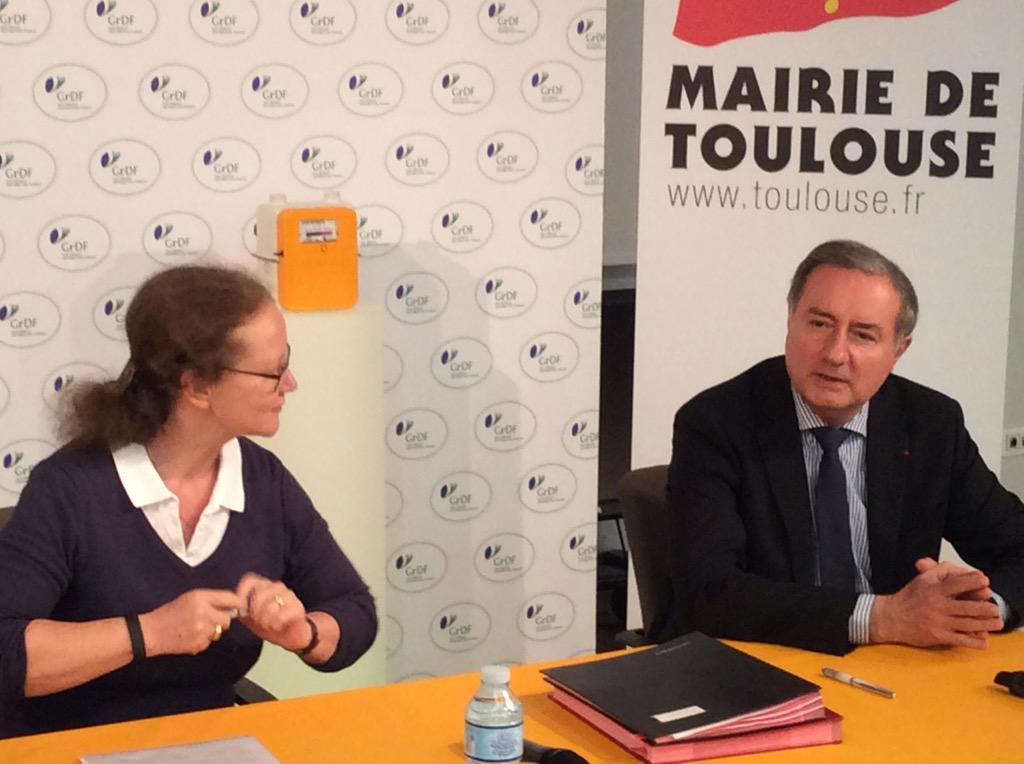 Ca y est les toulousains bénéficieront de tous les avantages de #Gazpar à partir de 2017 ! <a href="/jlmoudenc/">Jean-Luc Moudenc</a> @GrDF #SudOuest
