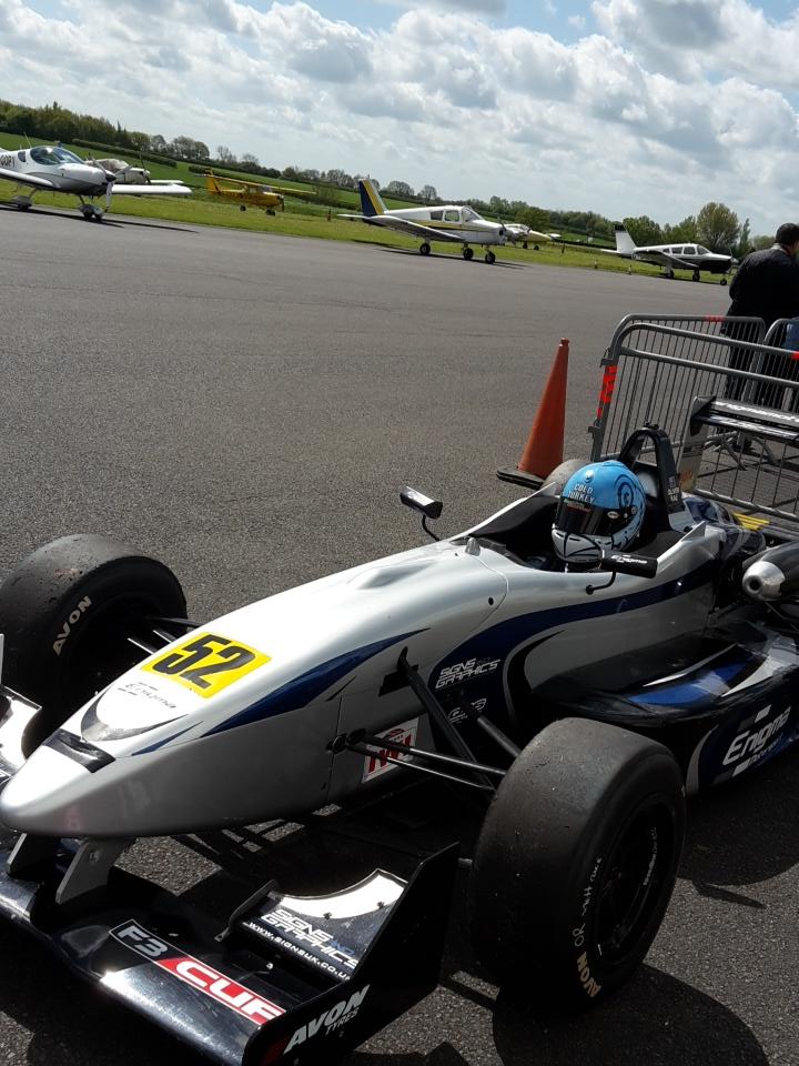 EnigmaMsport's tweet photo. Lovely day for an @F3Cup shakedown @FlyTurweston http://t.co/6r4zYTK9Iv