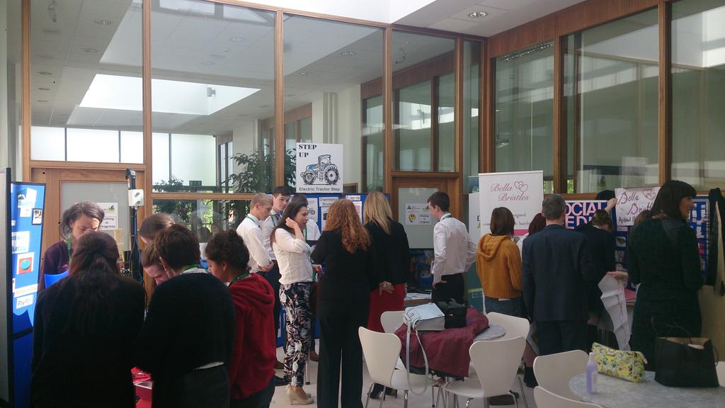 RyanAcademy's tweet photo. Some great ideas at the Junior Achievement Ireland finals.
Best of luck to all talking part! http://t.co/Hy4Q6sZ6Rj