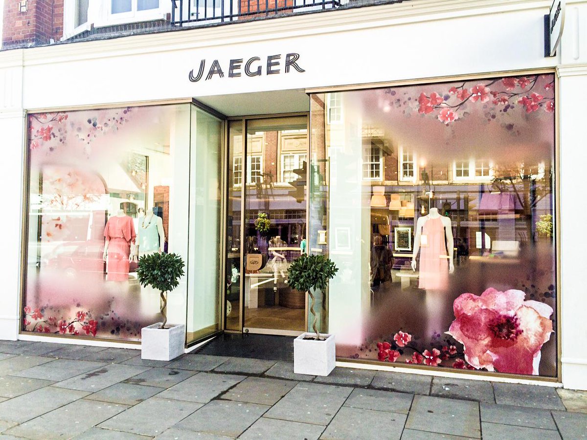 govisualltd's tweet photo. .@JaegerOfficial Kings Road windows, beautifully dressed in good time for this years Chelsea Flower Show (@The_RHS)! http://t.co/4e1CiSafXZ