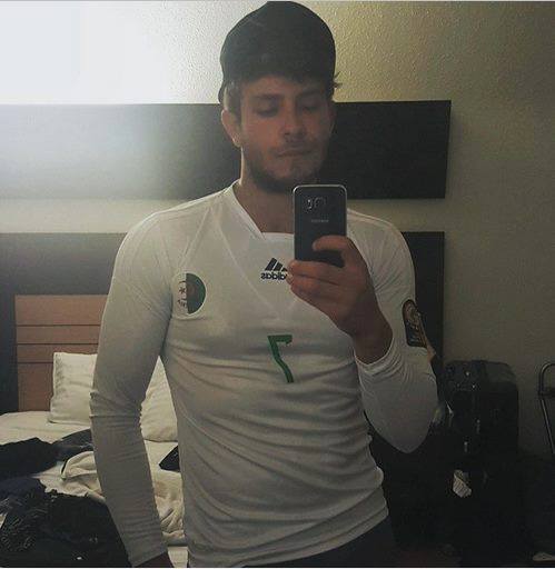 sarou_officiell's tweet photo. 1.2.3.viva L'Algerie ❤️❤️❤️❤️ 😘😘😘💓🙏🙏🙏

#Said_Karmouz  
#MBCTheXFactor http://t.co/cT33D5kcuQ