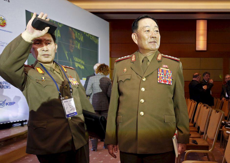 BerkoBagels's tweet photo. #NorthKorea publicly executes defense chief - via @Wibbitz http://t.co/XUZBOmZZaT http://t.co/Aq0Q0FbY8d