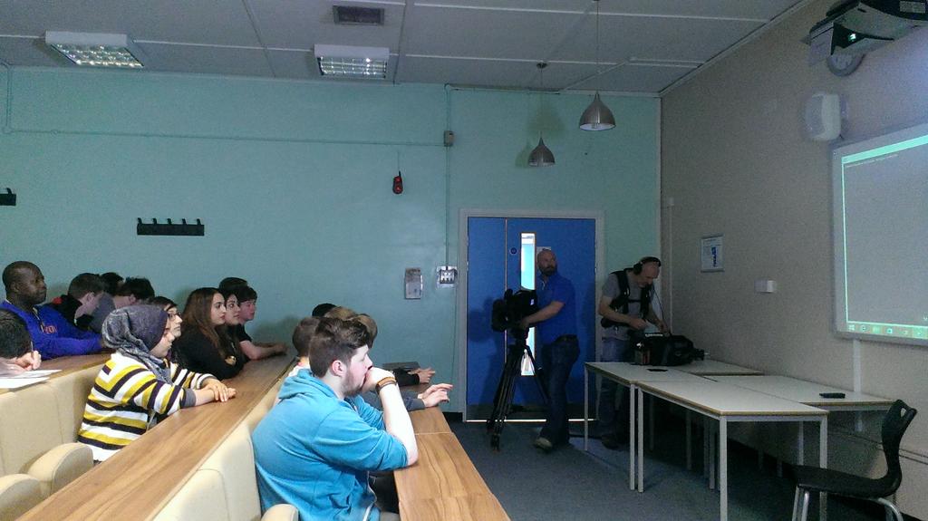Miriam_Barker1's tweet photo. Set up and about to start shooting with students from Hopwood Hall College in #Rochdale http://t.co/MCRPufuO6u