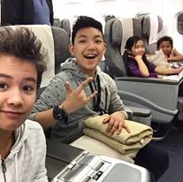 sugkalers's tweet photo. ROCK 'N ROLL BRO .. #DERRIN ♥ http://t.co/HjP5XminBt