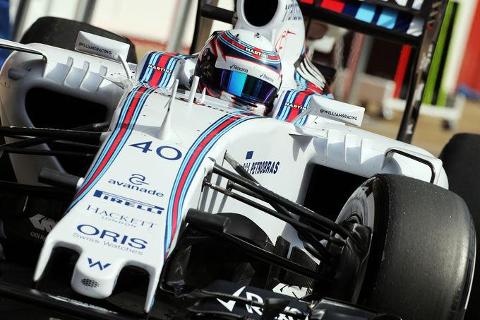 JunaidSamodien_'s tweet photo. Its @alexlynnracing in the @WilliamsRacing FW37 #F1TestingMagic (Via AMuS) http://t.co/1kduJlv8Wg
