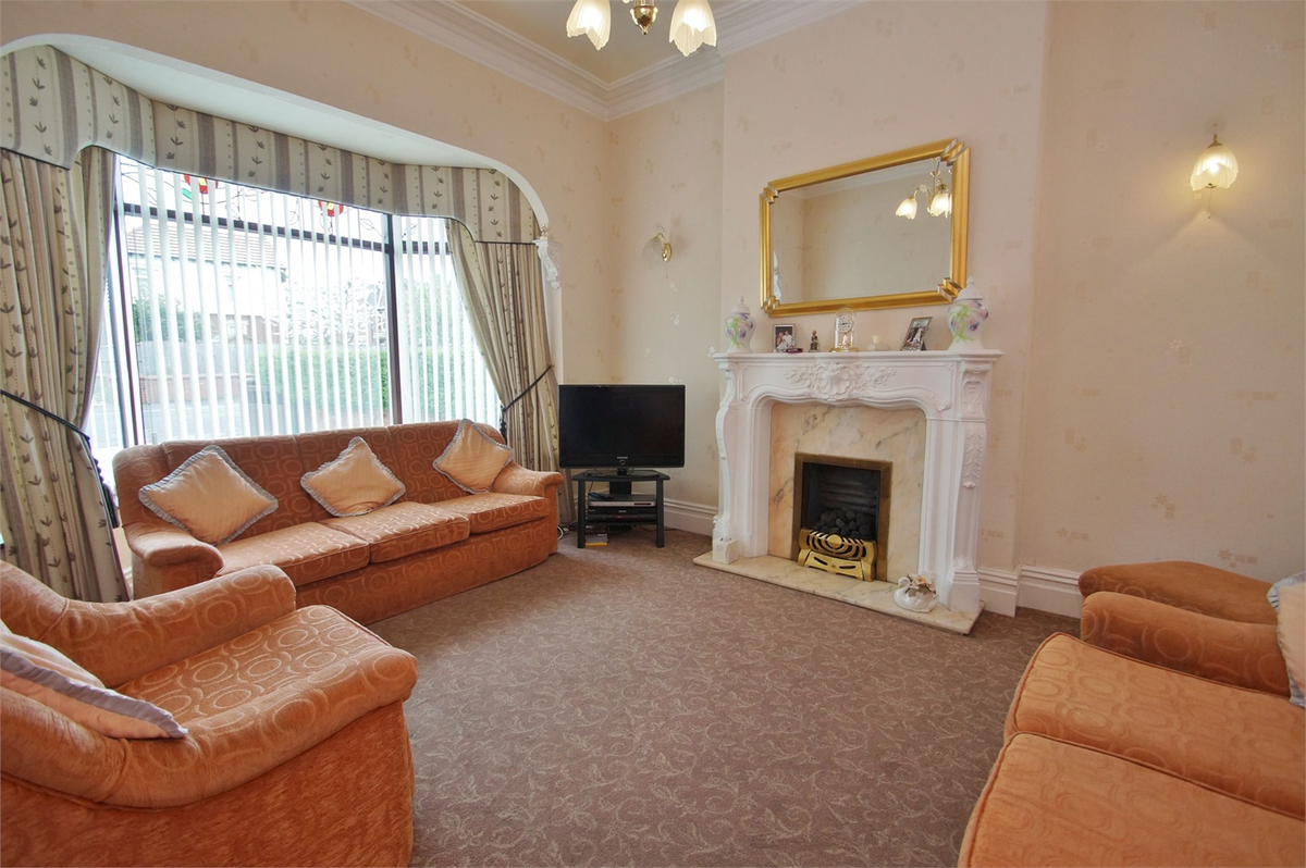 NEW TO VIEW Dinorwic Road £189,950 To book a viewing call 01704 536900