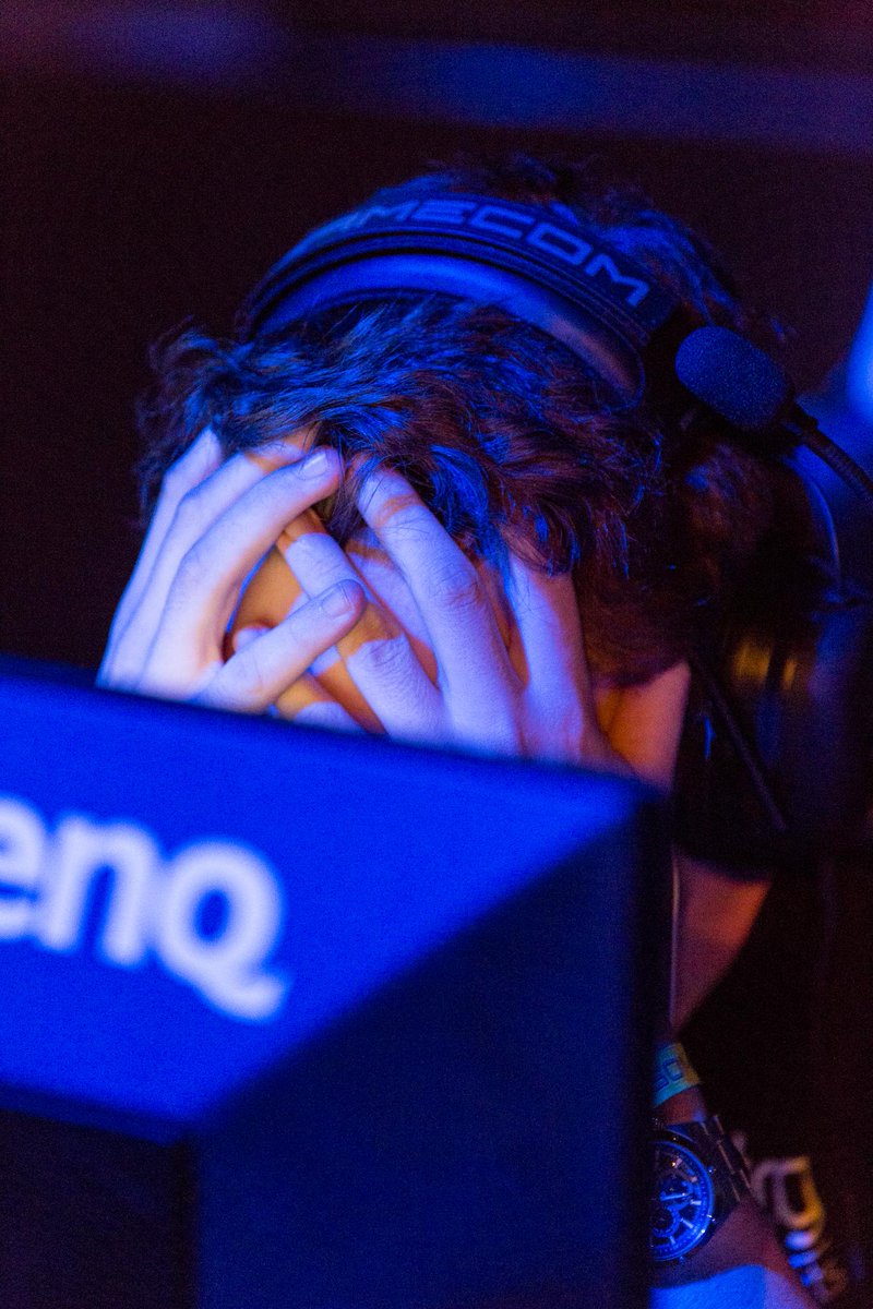 BelongEsportsUK's tweet photo. The Many Faces of Esports (from #Insomnia54 @MultiplayEvents) http://t.co/e4Yvvxz6XU