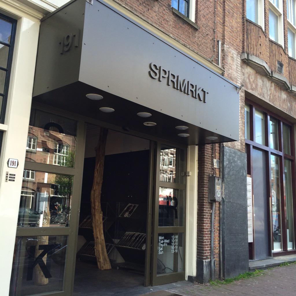 Ben ik de enige die hier "spermaraket" leest?