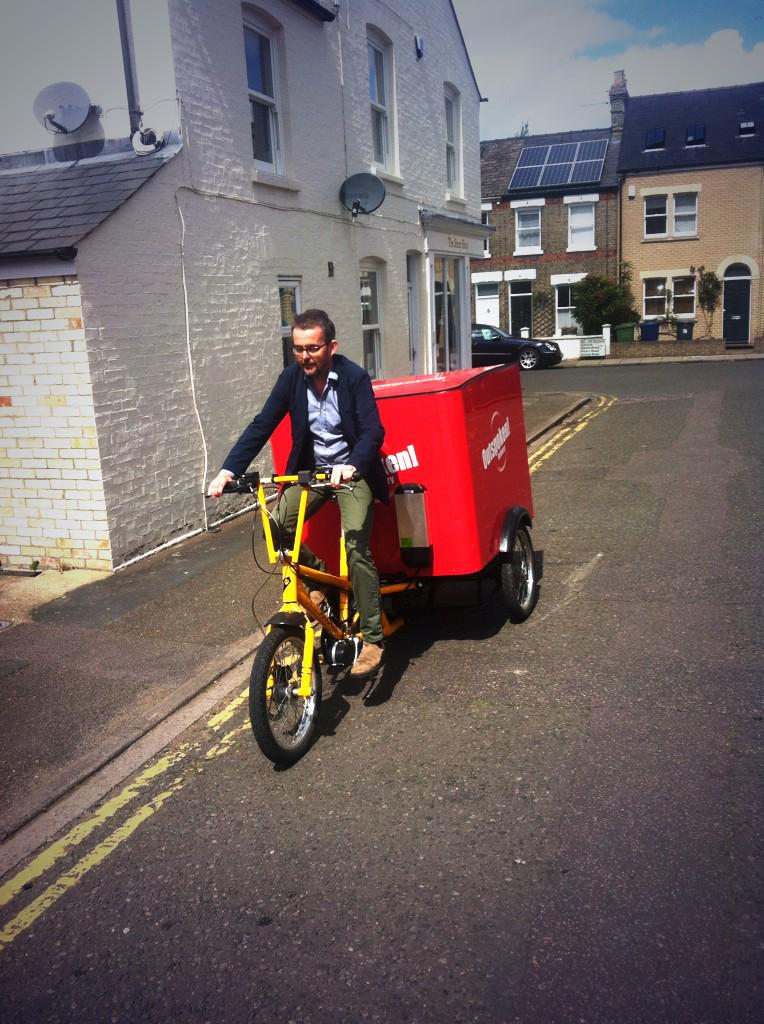 ZedifyCBG's tweet photo. Great meeting @peterwalker99 , interviewed for the @guardian .He also got to ride our electrified @CyclesMaximus http://t.co/BcvK5Mq4ZH