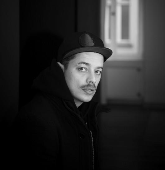 boysnoizerec's tweet photo. .@housi3000 premieres 2 (!) new tracks from his 'Zombie' EP on @TheBeatJuice right now! http://t.co/UaC7zLPCAh http://t.co/VOdDzNwcqf