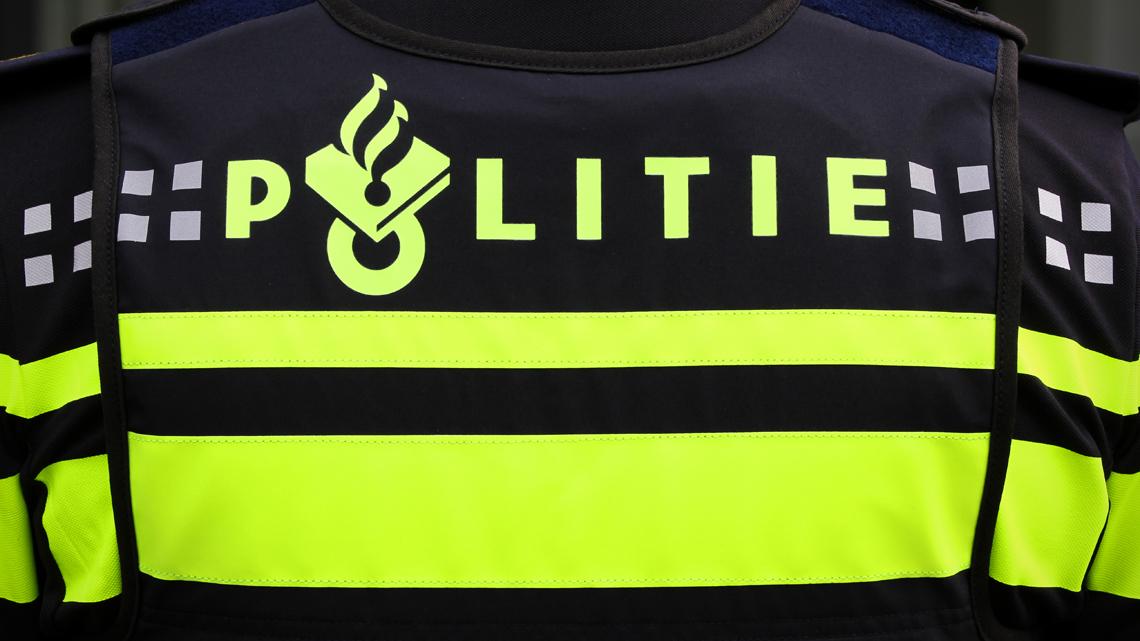 omroepwest's tweet image. Inbraak Alphens Theater #Castellum: voorstelling van Bert #Visscher @Visschernieuws gaat door! bit.ly/1EBOk8k