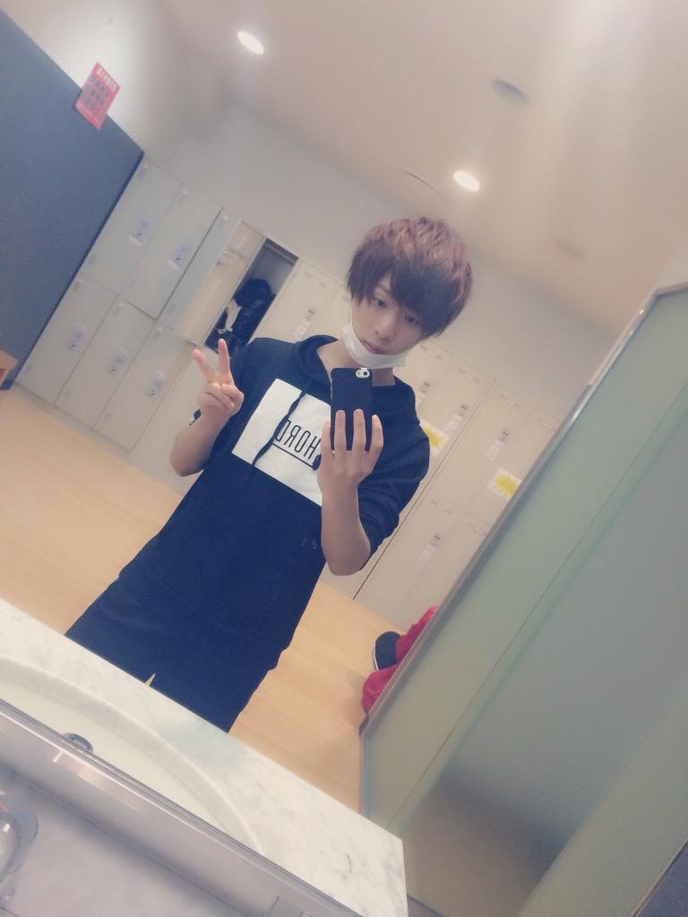aaa0215daice's tweet photo. 今日も疲れたけど
めっちゃ充実してた😊
ほんまダンス楽しいわ(●´ー｀●) http://t.co/9nlX9telqg