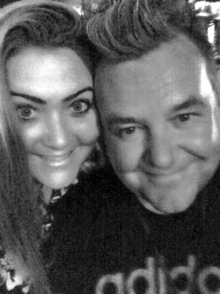JadeyPoppers's tweet photo. @TonyMaudsley1 thanks for the quick selfie hope u enjoyed you night out! #benidorm2015 http://t.co/IQhxD1P5Gs
