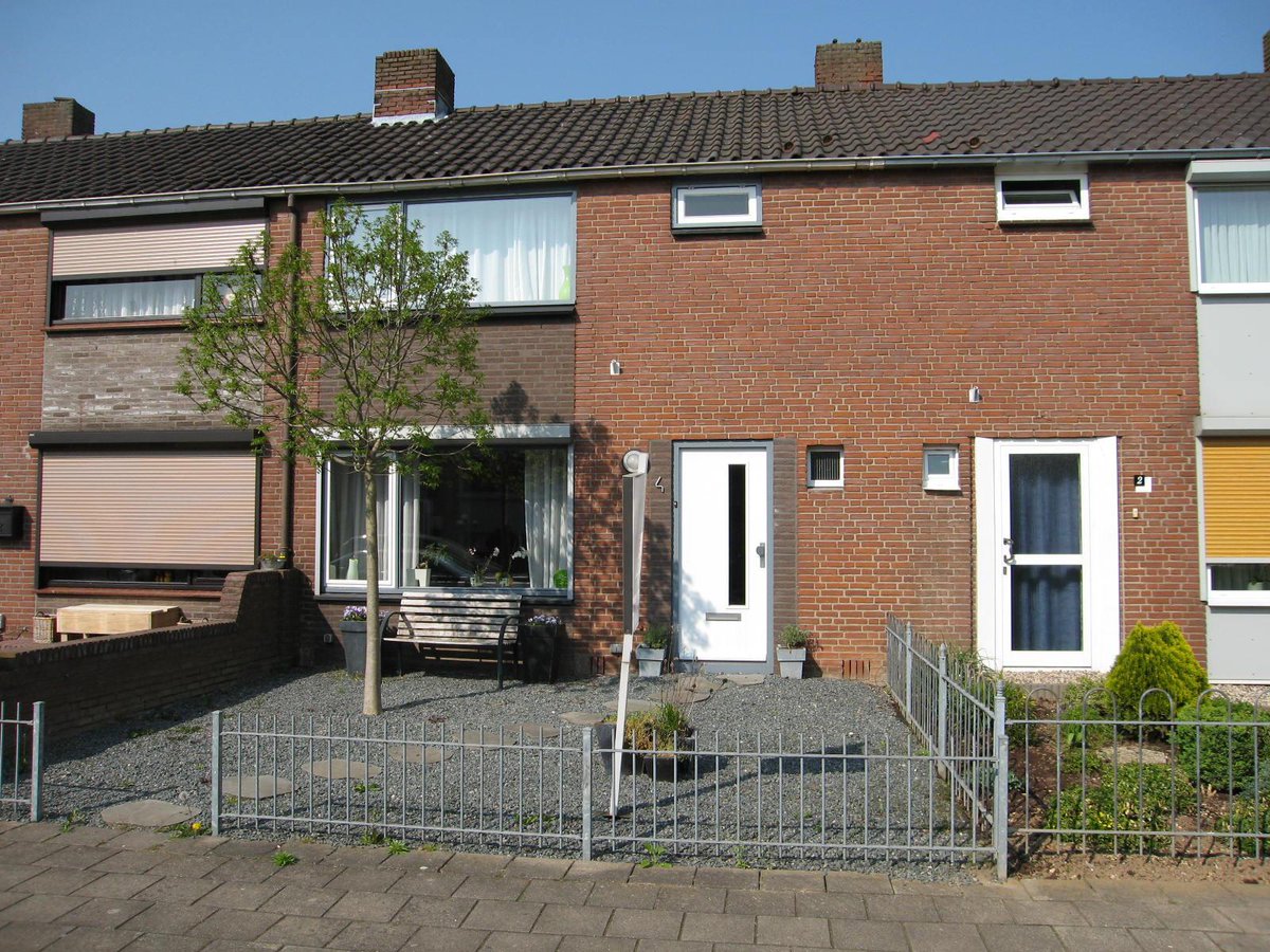 GabaGroep's tweet photo. Definitief #verkocht: Karel van Gelrestraat 4 te #Lobith. http://t.co/MIMajYDX9Q