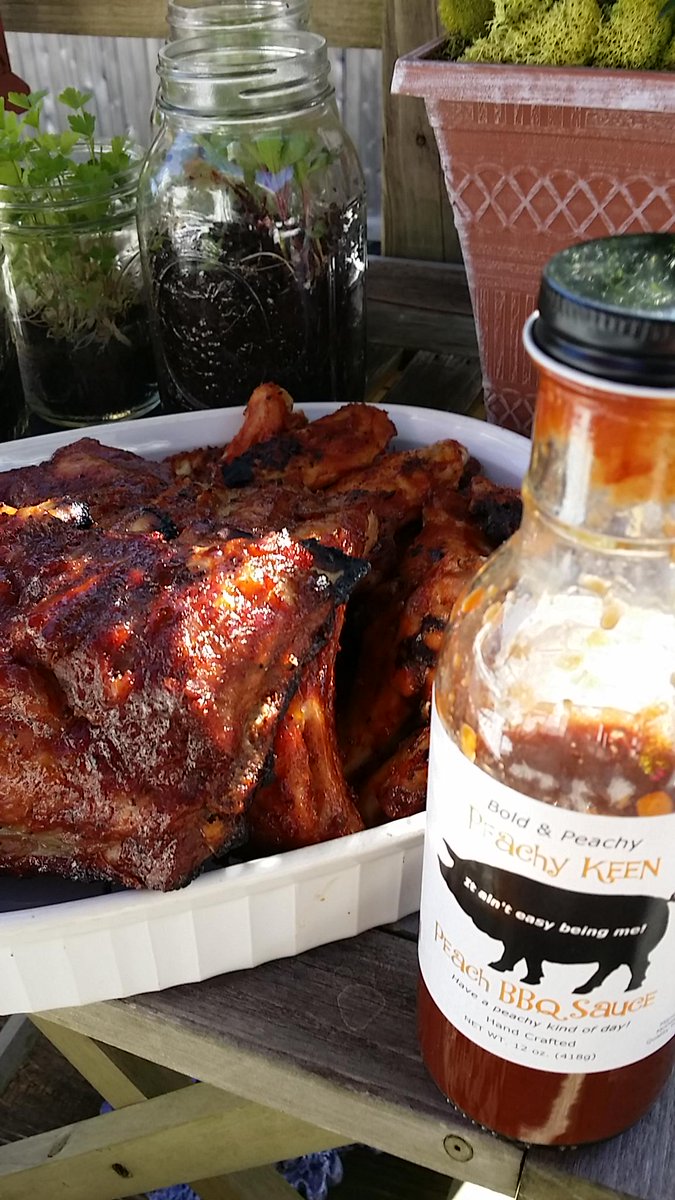 BbqBlueberry's tweet photo. I'm feeling kind of saucy today. https://t.co/riyyAqQm2e Blueberry or Peach? That is the question! http://t.co/lE5KjzCYfK