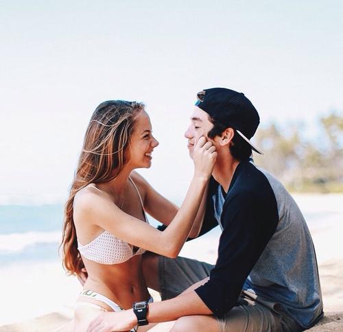 ggluvcats's tweet photo. #RelationshipGoals:
- คุยกันเหมือนเพื่อน
- เล่นกันเหมือนเด็กๆ
- ทะเลาะกันเหมือนสามีภรรยา
- ดูแลกันเหมือนพี่น้อง http://t.co/OqPSsUkkyB