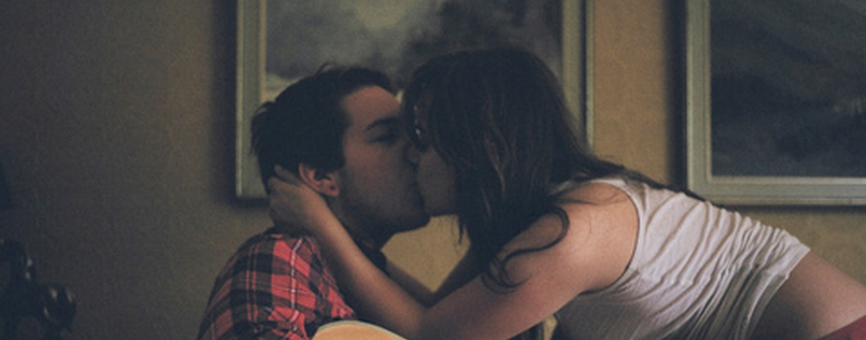 entendaoshomens's tweet photo. POST NOVO! Eu sou uma saudade pra você guardar. http://t.co/nRb7DvKCDl http://t.co/s1VDMqT69I