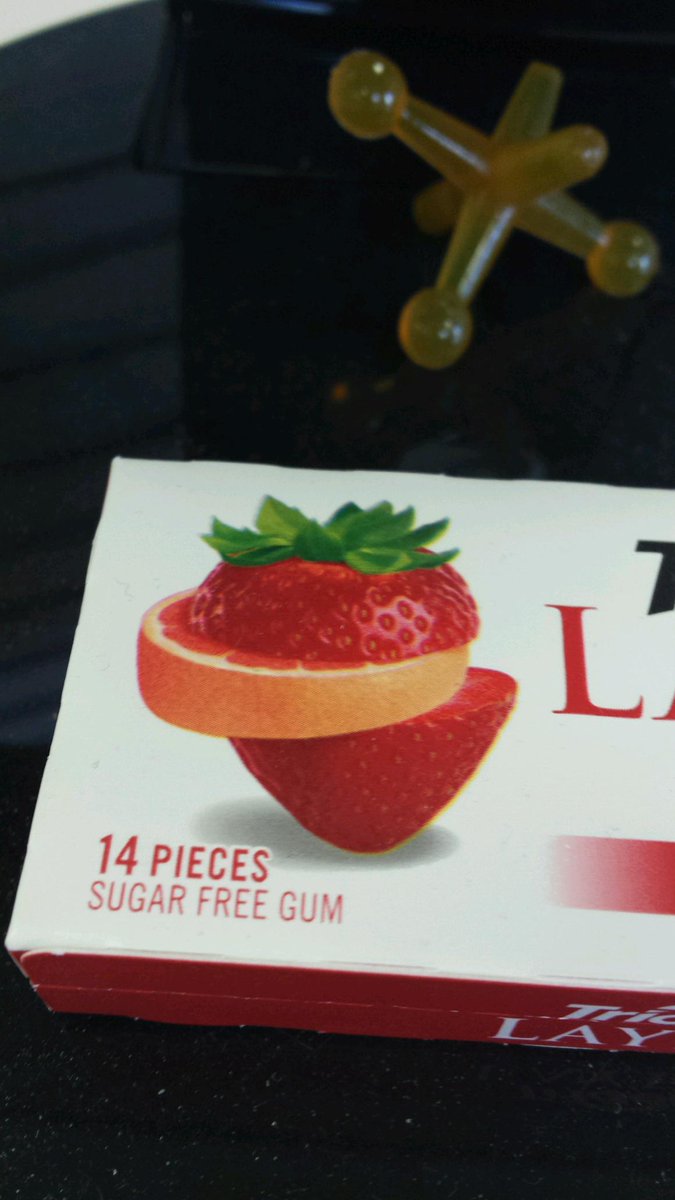 ManyaSurve's tweet photo. Strawberry looks juicy #vocalbee http://t.co/ViaLms7Vmv
