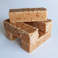 thefudgebarUK's tweet photo. @BedfordEventsUK @Bedfordcornexch @Number13Bedford @simplybagz Thank you for following, hope you taste try Fudge! http://t.co/fKPfBuMn2N