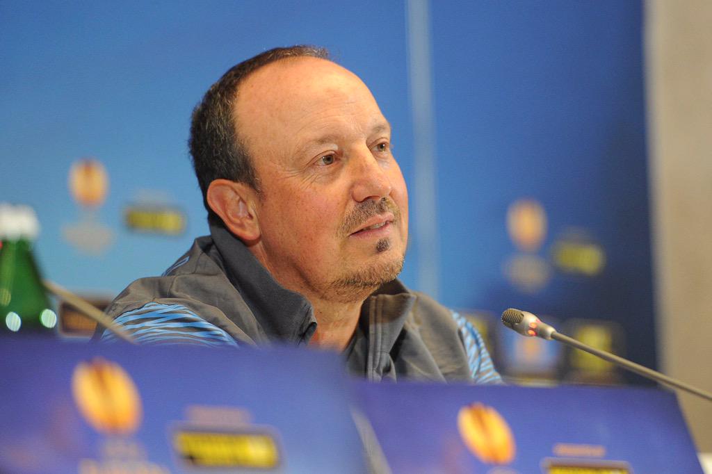 sscnapoli's tweet image. 4 FOTO | Le immagini della conferenza stampa di #Benitez e @G_Higuain #DniproNapoli #ForzaNapoliSempre