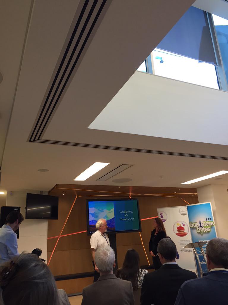 VickiCaplin's tweet photo. Coaching, benefits of coaching, tips &amp; tools. #bizbytes. Great audience participation already http://t.co/j8WlQR6Axg
